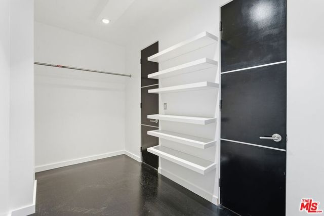 1100 Alta Loma Road 602, West Hollywood, CA 90069
