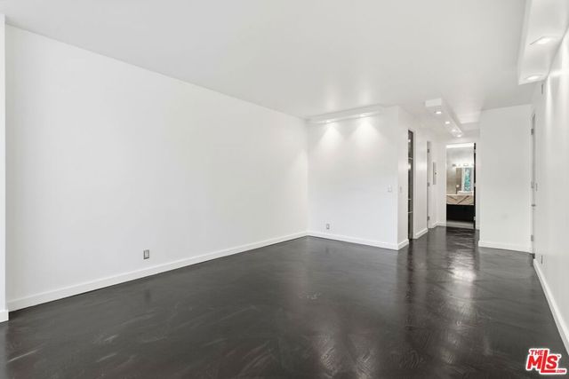 1100 Alta Loma Road 602, West Hollywood, CA 90069