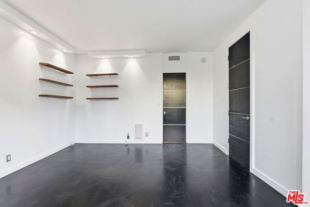 1100 Alta Loma Road 602, West Hollywood, CA 90069