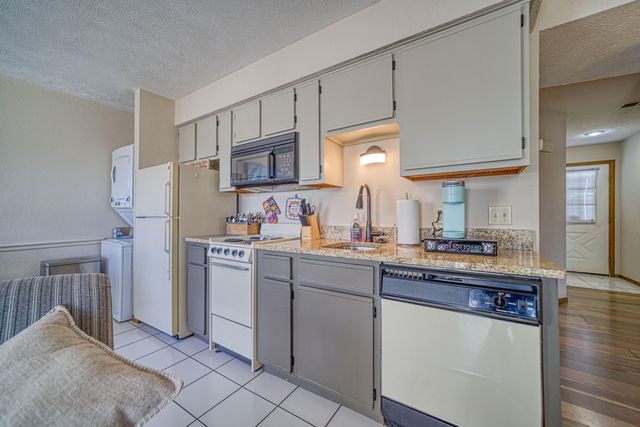 4 Memory Lane 1, Branson, MO 65616