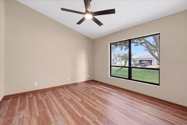 218 LAKE HARTRIDGE DRIVE NW, Winter Haven, FL 33881