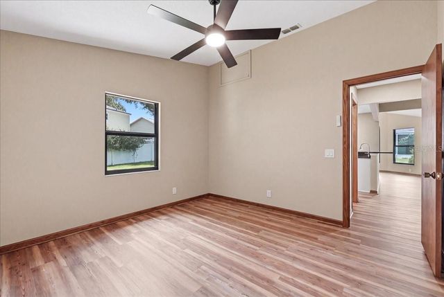 218 LAKE HARTRIDGE DRIVE NW, Winter Haven, FL 33881