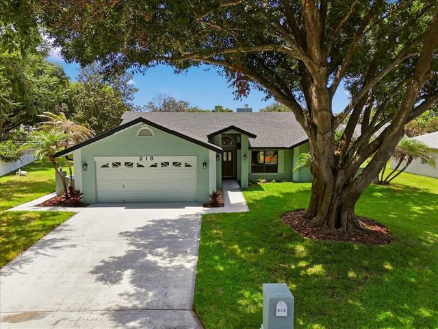 218 LAKE HARTRIDGE DRIVE NW, Winter Haven, FL 33881