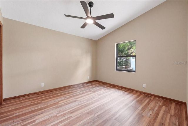 218 LAKE HARTRIDGE DRIVE NW, Winter Haven, FL 33881
