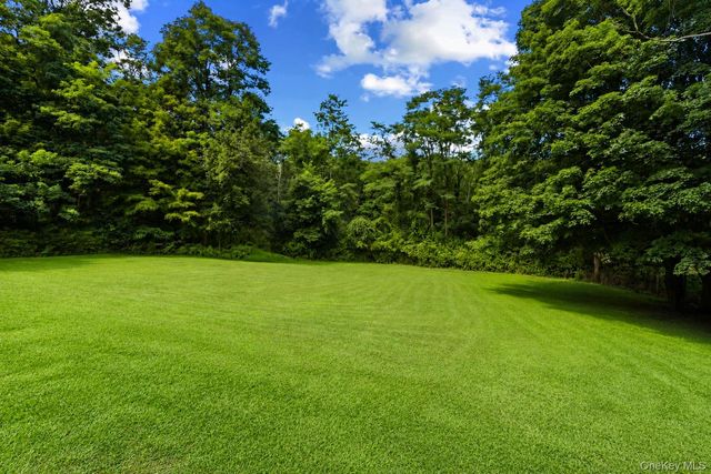 499 Old Dutch Hollow Road, Monroe, NY 10950