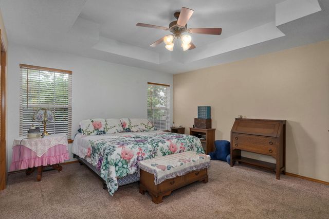 5047 S Greenfield Road, Battlefield, MO 65619