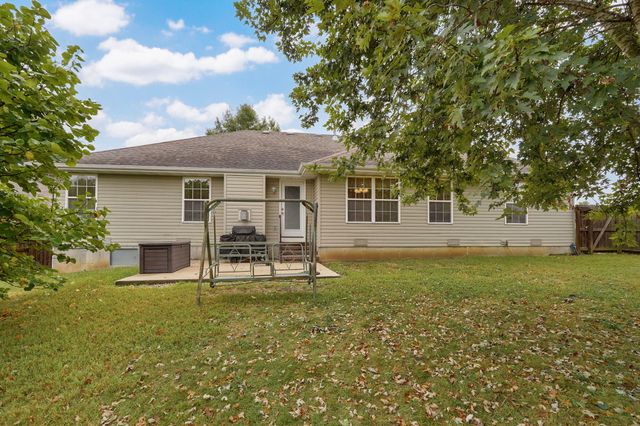 5047 S Greenfield Road, Battlefield, MO 65619