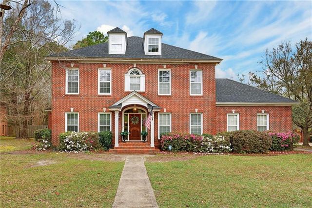 7000 Charleston Oaks Drive N, Mobile, AL 36695