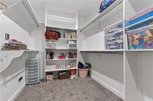 7000 Charleston Oaks Drive N, Mobile, AL 36695