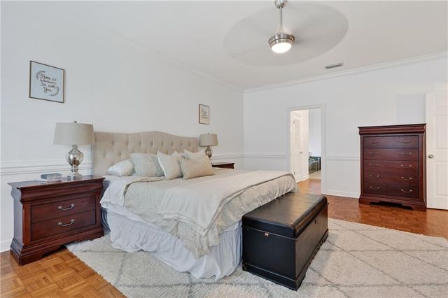 7000 Charleston Oaks Drive N, Mobile, AL 36695