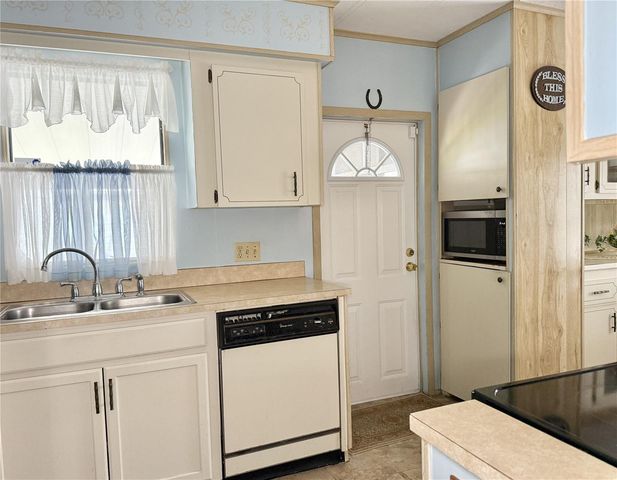 34649 MORNING GLORY GLEN, Zephyrhills, FL 33541