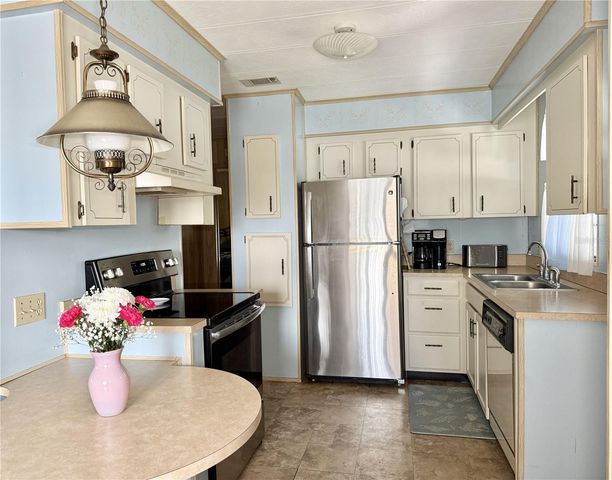 34649 MORNING GLORY GLEN, Zephyrhills, FL 33541