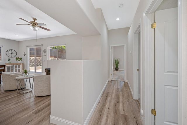 1010 Thompson Cir, Folsom, CA 95630