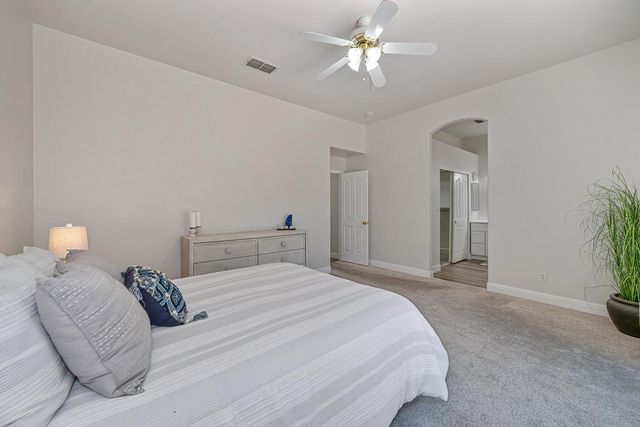 1010 Thompson Cir, Folsom, CA 95630