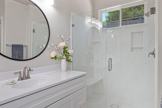 1010 Thompson Cir, Folsom, CA 95630