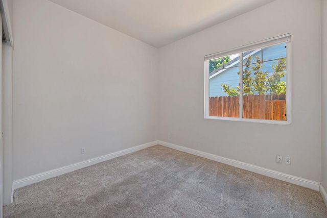 1010 Thompson Cir, Folsom, CA 95630