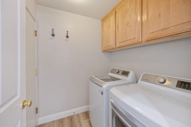 1010 Thompson Cir, Folsom, CA 95630