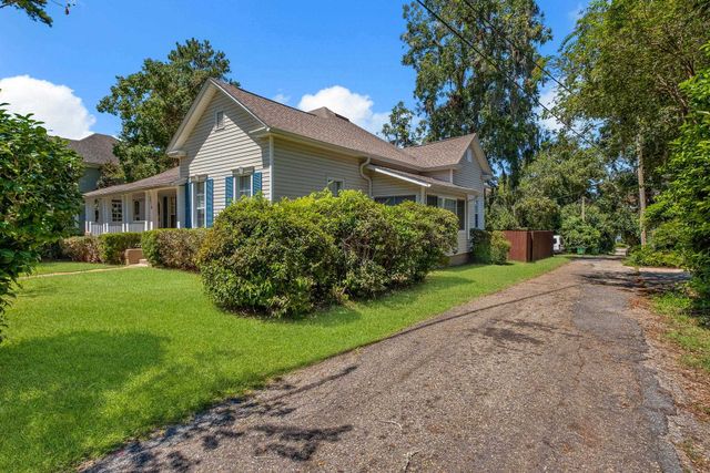 214 W Sharon Street, Quincy, FL 32351