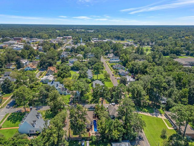 214 W Sharon Street, Quincy, FL 32351