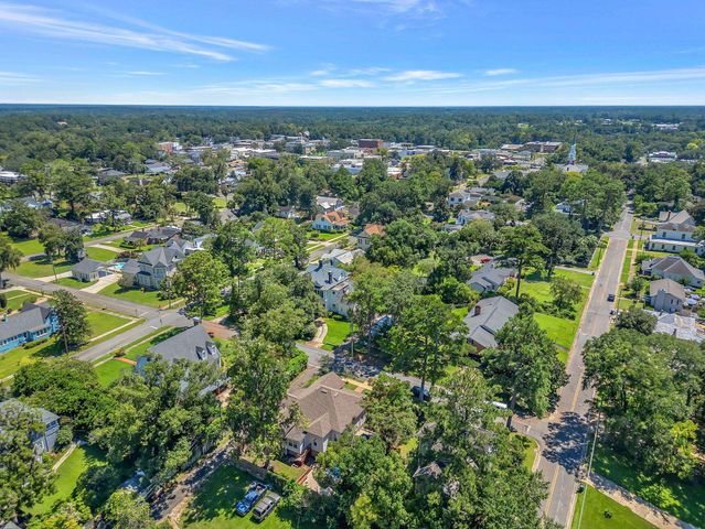 214 W Sharon Street, Quincy, FL 32351