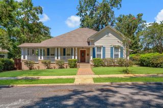 214 W Sharon Street, Quincy, FL 32351