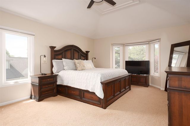 3801 Fawn Drive, Rochester, MI 48306
