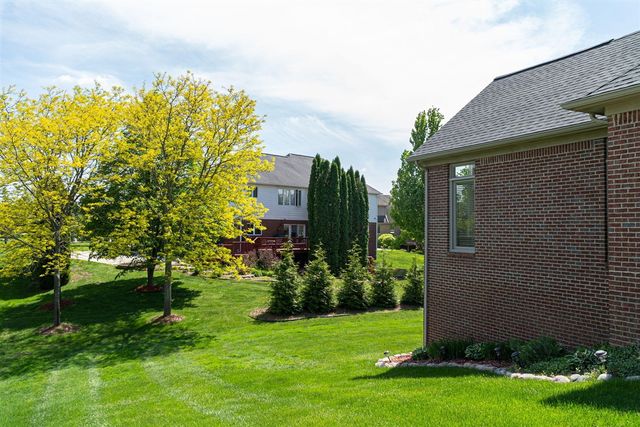 3801 Fawn Drive, Rochester, MI 48306