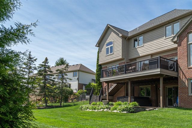 3801 Fawn Drive, Rochester, MI 48306