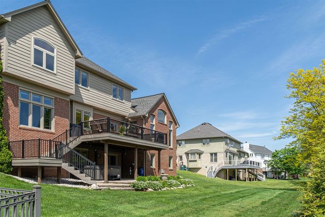 3801 Fawn Drive, Rochester, MI 48306