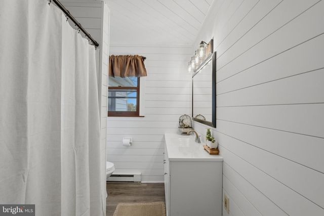 1103 FAIRHILL RD, Sellersville, PA 18960