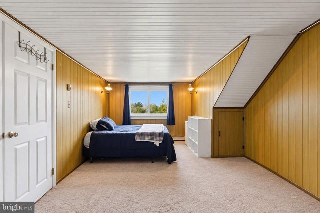 1103 FAIRHILL RD, Sellersville, PA 18960