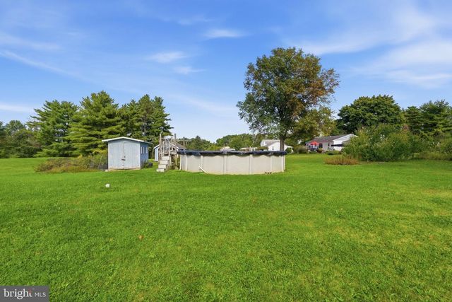 1103 FAIRHILL RD, Sellersville, PA 18960