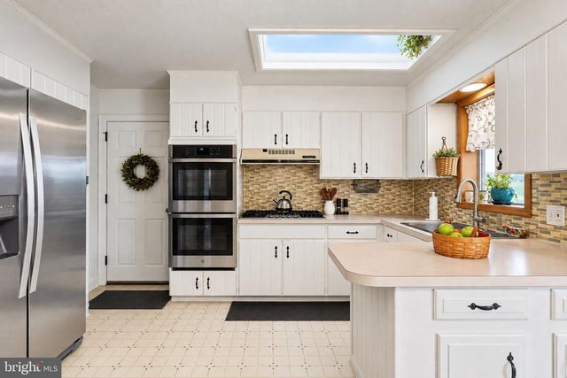 1103 FAIRHILL RD, Sellersville, PA 18960