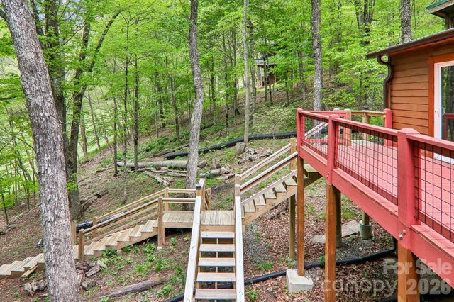 101 Oak Ridge Court, Mars Hill, NC 28754