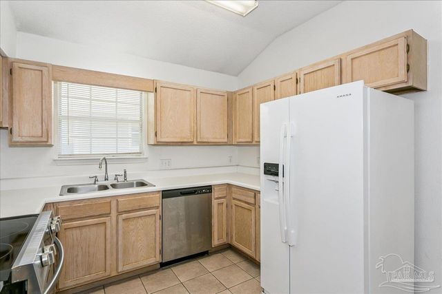 1149 Sweetbriar St, Cantonment, FL 32533