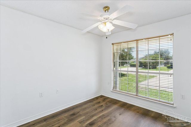 1149 Sweetbriar St, Cantonment, FL 32533