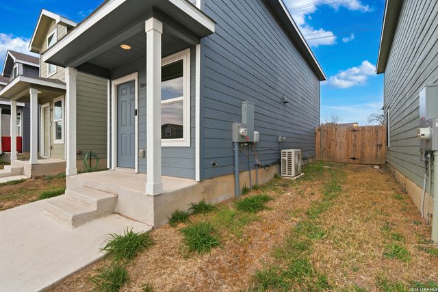 7044 Elm Cv, San Antonio, TX 78244