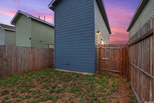 7044 Elm Cv, San Antonio, TX 78244