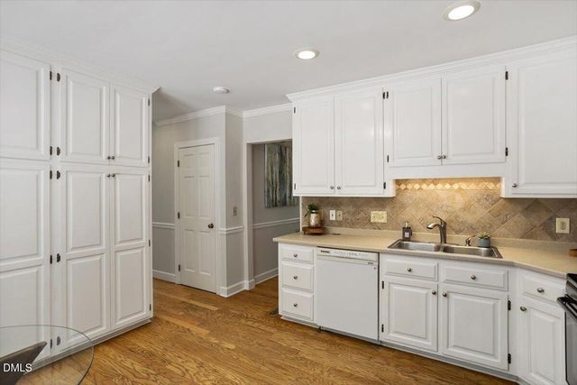 6810 Falconbridge Road, Chapel Hill, NC 27517