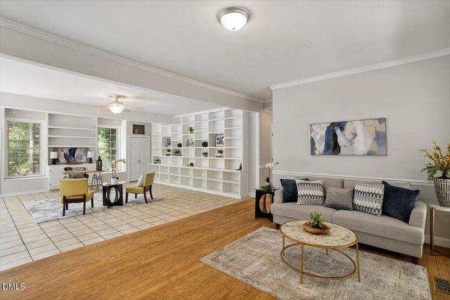 6810 Falconbridge Road, Chapel Hill, NC 27517