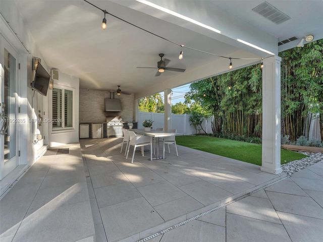 1254 Madison St, Hollywood, FL 33019