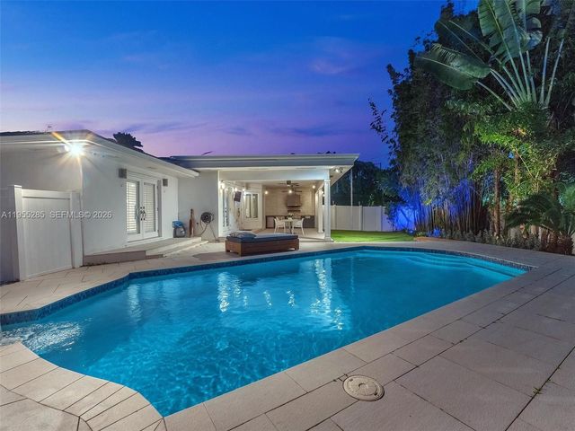 1254 Madison St, Hollywood, FL 33019