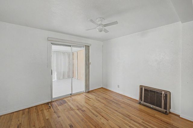 2804 Becerra Way, Sacramento, CA 95821