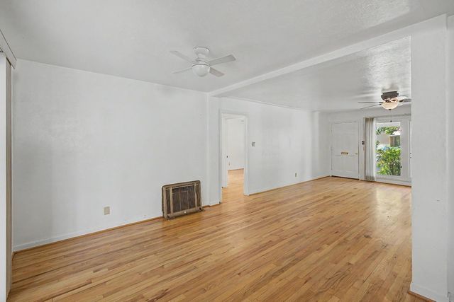2804 Becerra Way, Sacramento, CA 95821