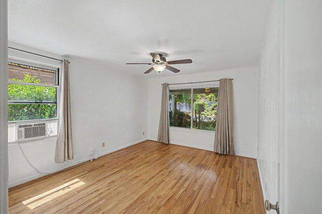 2804 Becerra Way, Sacramento, CA 95821