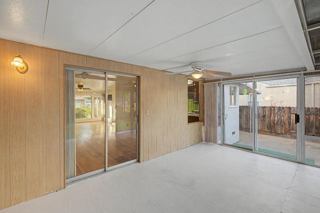 2804 Becerra Way, Sacramento, CA 95821
