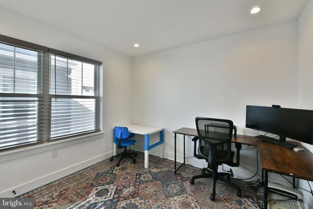 9514 GOLFVIEW LN, Philadelphia, PA 19114