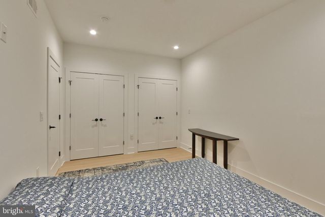 9514 GOLFVIEW LN, Philadelphia, PA 19114