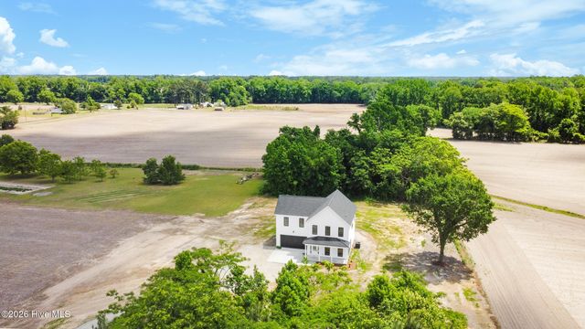 1851 Carraway Road, Fountain, NC 27829