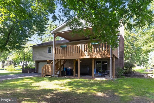 2 ANNA AVE, Bear, DE 19701